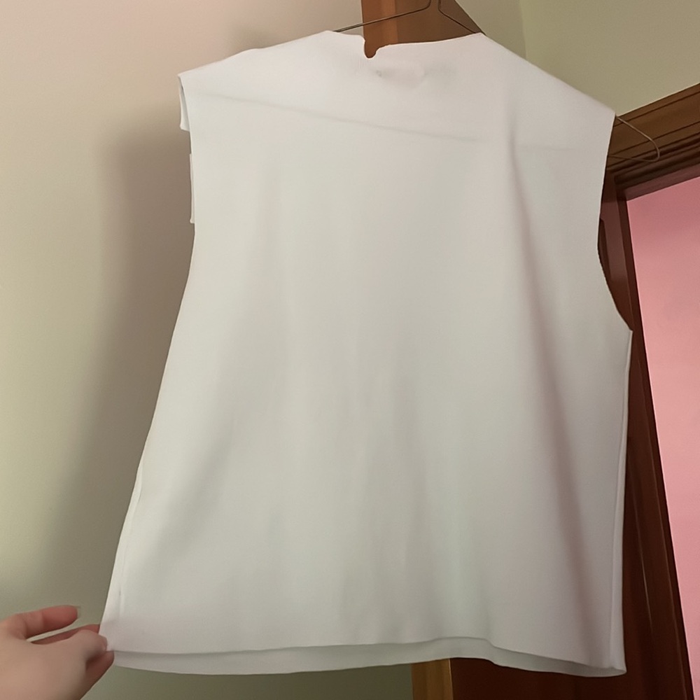 White Betty Kerisma top - Picture 4 of 4